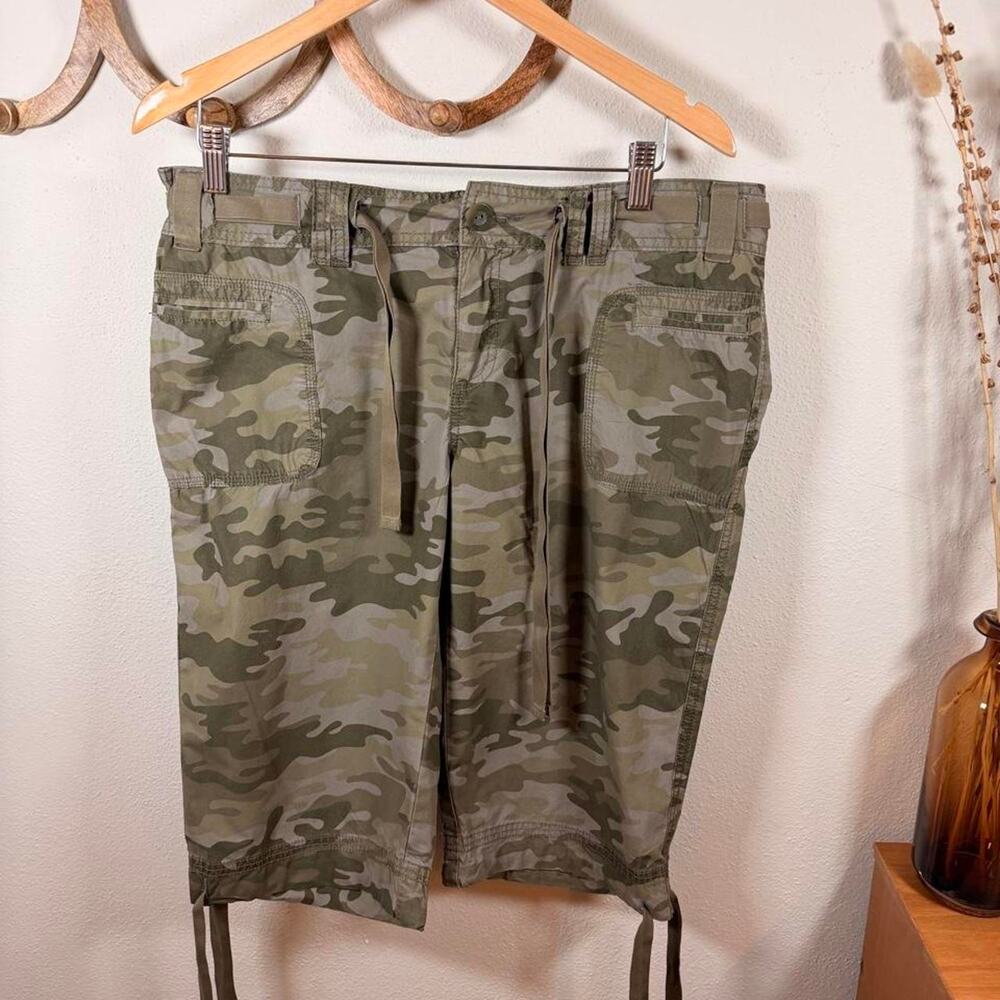 Op camo cargo Bermuda Shorts Junior sz 15